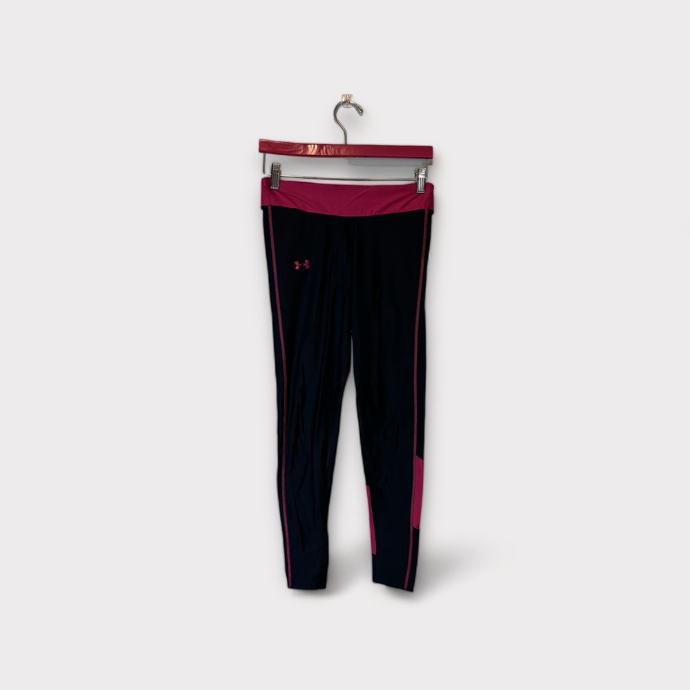 Under Armour Medium compression leggings with magenta flair